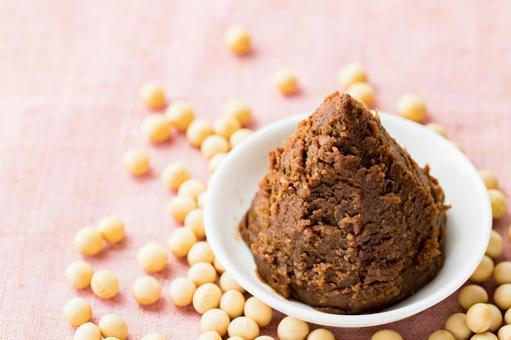 和食スーパーフード5選｜味噌・納豆・わかめ・海苔・昆布でストレス耐性と免疫を同時にサポート