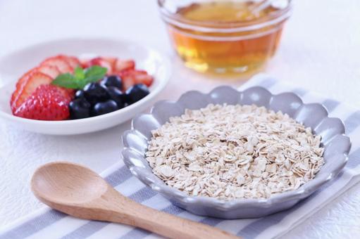 妊婦の便秘改善に効果的な食品は何ですか？