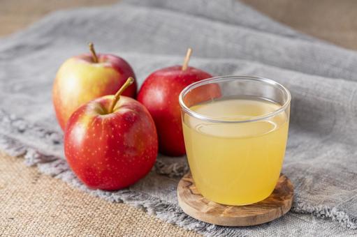 濃縮還元とストレートの違いは何ですか？果汁100％でも危険な理由